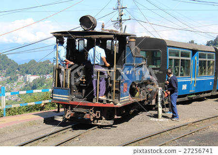 世界遺產鐵路大吉嶺喜馬拉雅鐵路蒸汽機車印度 27256741