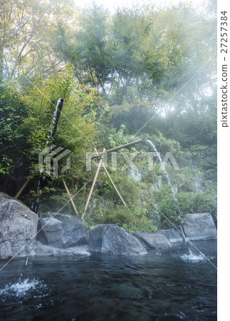 Hotspring open-air bath Hitashi hot water hot water 27257384