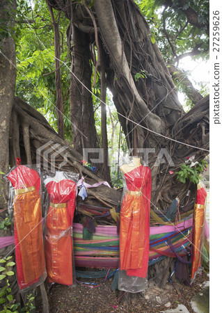 THAILAND BANGKOK PHALLIC SHRINE PENIS 27259626