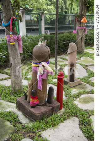 THAILAND BANGKOK PHALLIC SHRINE PENIS 27259634