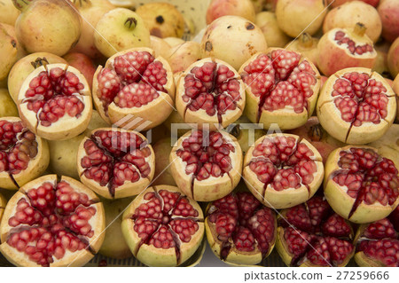 THAILAND BANGKOK MARKET FRUIT GRANAT APPLE 27259666