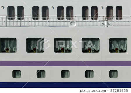 Ship's side of a passenger ship Pasifiku bean paste 27261866