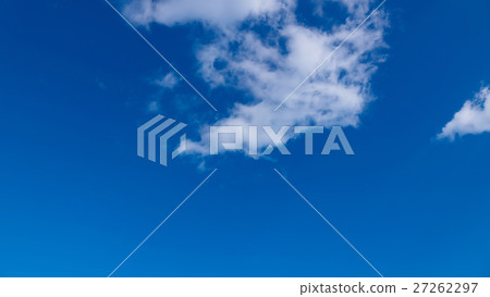 Sky and clouds on January 1, 2017 (exaggerated by retouching 16: 9) 27262297