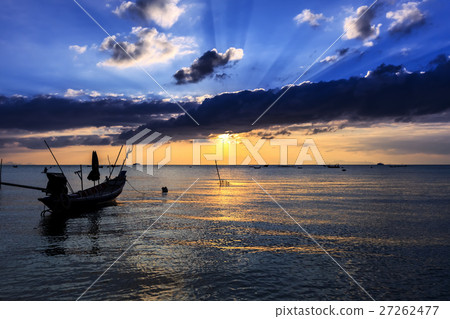 Dramatic Sunset with local boat in Thailand Dramatic Sunset with local boat in Thailand 27262477