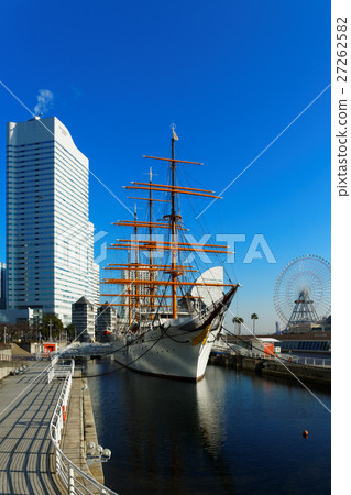 Minato Mirai Yokohama and Nihon Maru Minato Mirai Yokohama and Nihon Maru 27262582