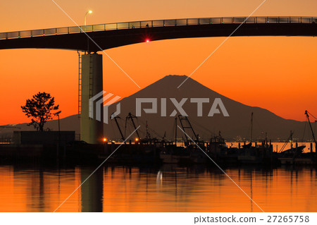 Kisarazu Port · Nakanoshima Ohashi and Fuji Kisarazu Port · Nakanoshima Ohashi and Fuji 27265758