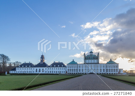 Fredensborg Palace in Denmark Fredensborg Palace in Denmark 27271840
