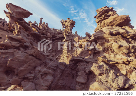 Fantasy canyon Fantasy canyon 27281596