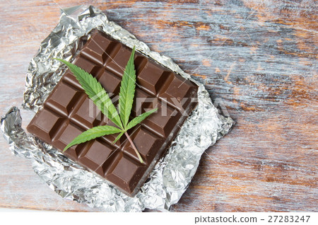 Marijuana leaves on top of chocolate 27283247