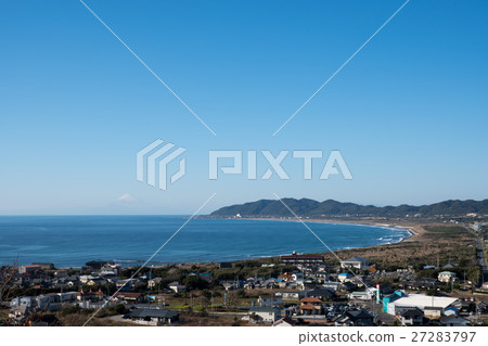 立山市，千葉縣和富士山的北條海岸（冬天） 27283797