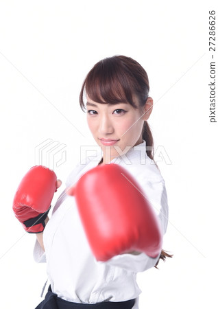 Girls who do boxing 27286626