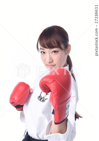 Girls who do boxing 27286631