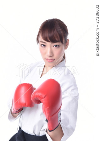 Girls who do boxing 27286632