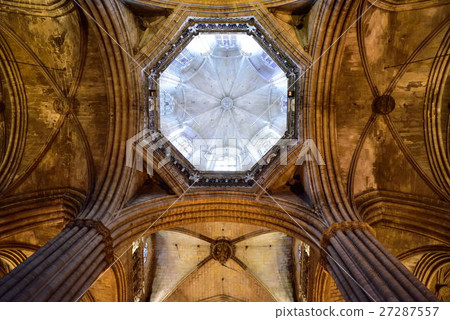 聖誕老人尤拉莉亞大教堂 27287557