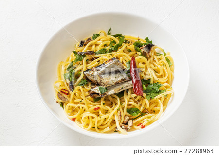 Anchovy pasta Pasta Italian food of the anchovy Anchovy pasta Pasta Italian food of the anchovy 27288963