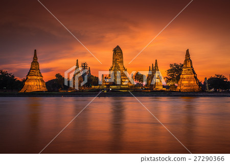 Old Temple wat Chaiwatthanaram of Ayutthaya  27290366