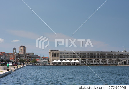 Bulding on Molo Bersagliery in Trieste, Italy Bulding on Molo Bersagliery in Trieste, Italy 27290996