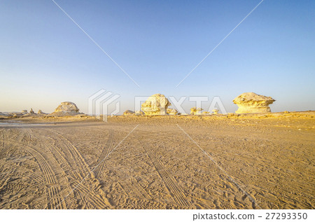 Egyptian desert landscape Egyptian desert landscape 27293350