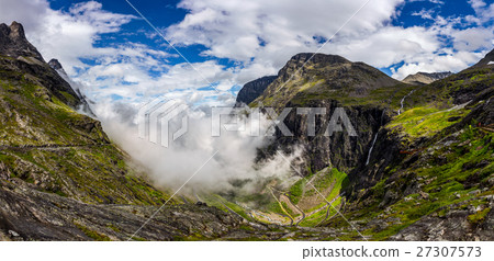 Troll road lookout 27307573