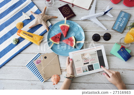 Person Shopping Online Connection Concept 27316983