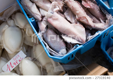 Delicious Mediterranean squids close up on counter 27319140