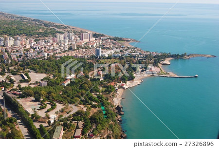 View over Lara and Kundu 27326896