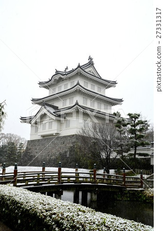 Snow castle 27331317