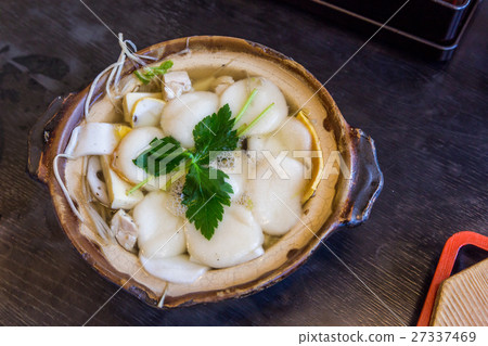 Shimabara Guzoni - soup with rice cake and seafood Shimabara Guzoni - soup with rice cake and seafood 27337469