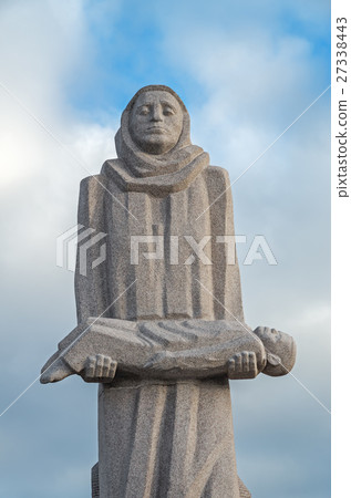 Stalin's famine in Ukraine 27338443