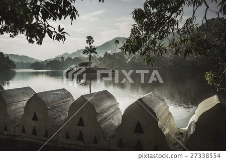 Artificial lake Bogambara and Diyathilaka Mandapay Artificial lake Bogambara and Diyathilaka Mandapay 27338554