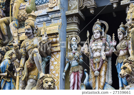 Closeup details on the tower of a Hindu Temple 27339661