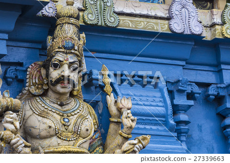 Closeup details on the tower of a Hindu Temple Closeup details on the tower of a Hindu Temple 27339663