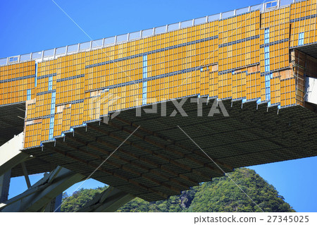 Bridge repair construction scenery of Joshinetsu Motorway Furushigawa bridge Gunma prefecture Annaka city Matsuida cho Bridge repair construction scenery of Joshinetsu Motorway Furushigawa bridge Gunma prefecture Annaka city Matsuida cho 27345025