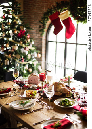 Family Together Christmas Celebration Concept Family Together Christmas Celebration Concept 27345708