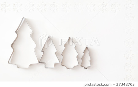 cookie cutter isolated on white background cookie cutter isolated on white background 27348702