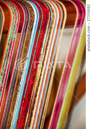 Weaving Weaving 27350092