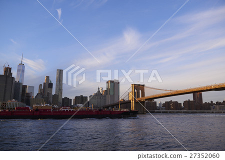 Manhattan after sunset Manhattan after sunset 27352060