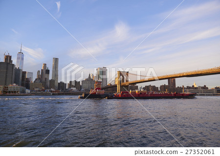 Manhattan after sunset Manhattan after sunset 27352061