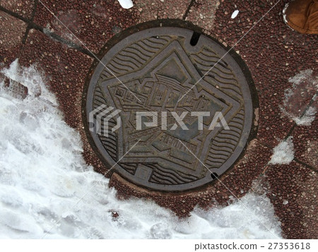 Manhole found in Hakodate Manhole found in Hakodate 27353618