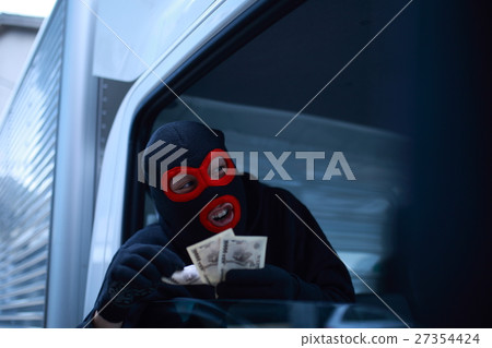 刑事(男性oleole欺詐監禁欺詐嫌疑犯罪欺詐現金票據卡車) 刑事(男性oleole欺詐監禁欺詐嫌疑犯罪欺詐現金票據卡車) 27354424