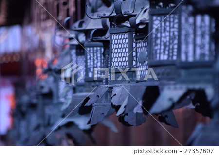 Kasuga Taisha Shrine fishing lantern 27357607