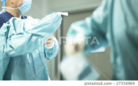 Surgeon in hospital dressing Surgeon in hospital dressing 27358969