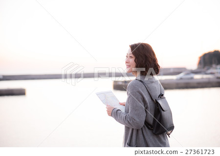 旅遊女朝日 旅遊女朝日 27361723