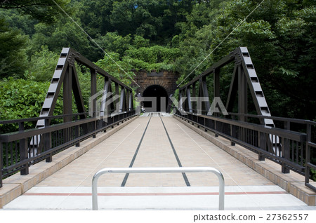 大陰影隧道長廊 27362557