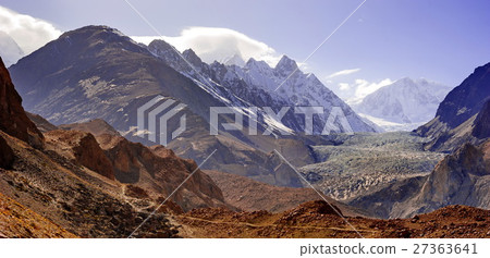 Passu glacier close to passu village Passu glacier close to passu village 27363641