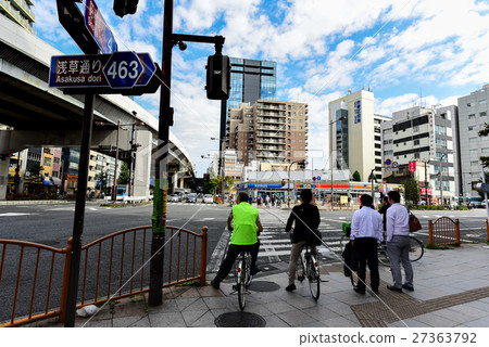 SAKUSA - TOKYO - JAPAN - 07 OCT 2016 27363792