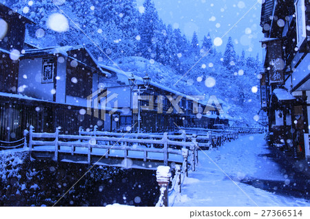 Ginzan Onsen 27366514