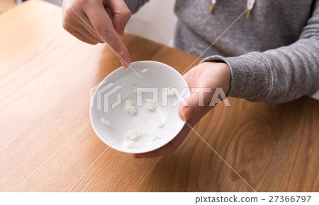 Rice grain Rice grain 27366797