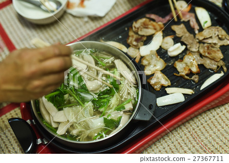 barbecue or Japanese style yakiniku barbecue or Japanese style yakiniku 27367711
