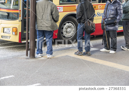 bus stop bus stop 27368331